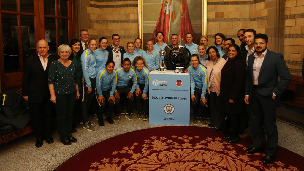 910 Koleksi Norwich City Civic Reception Gratis Terbaik